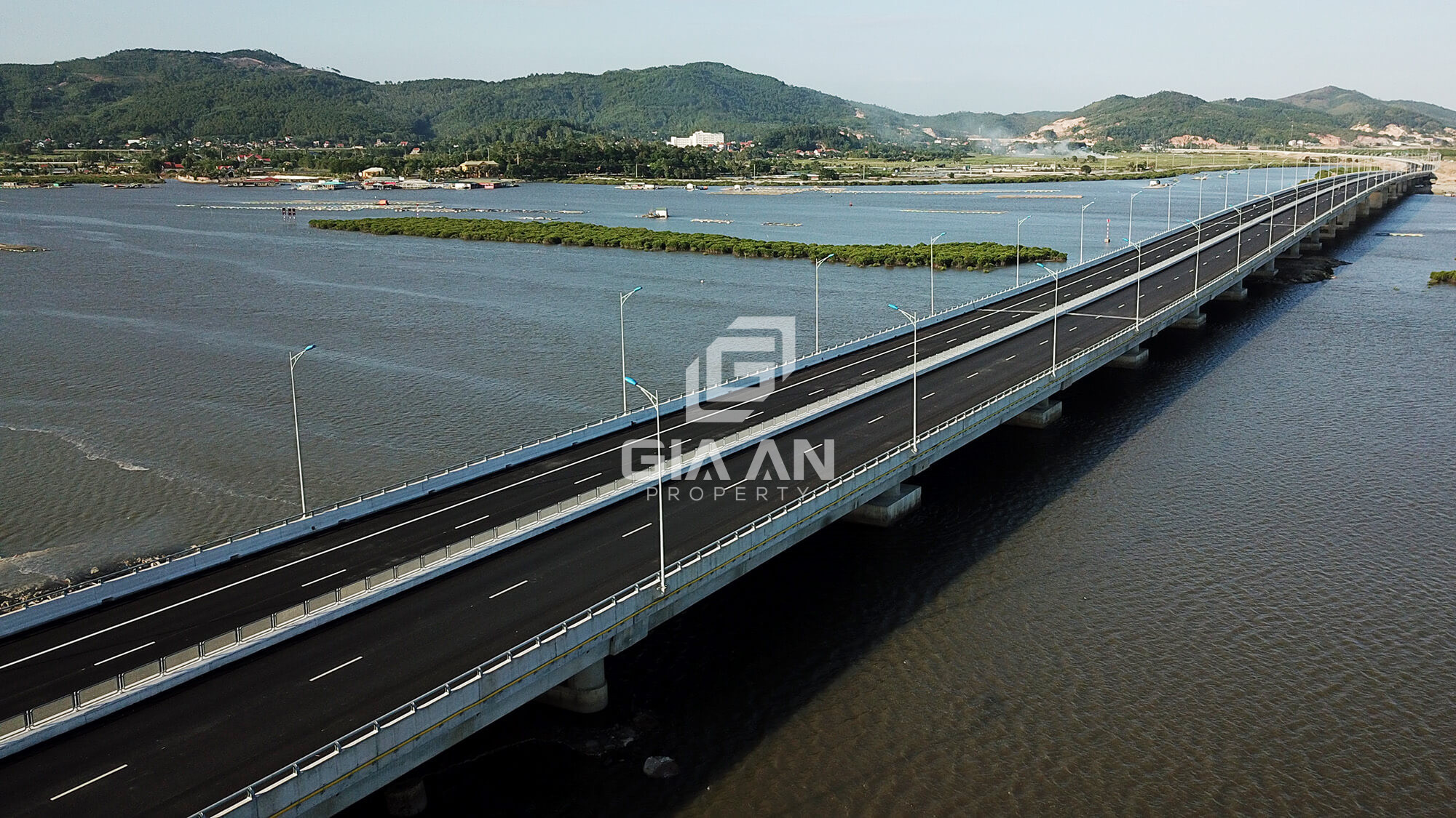 Một đoạn cao tốc Ninh Bình - Hải Phòng - Quảng Ninh