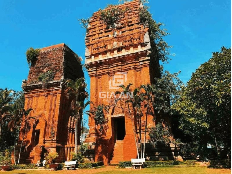 Tháp Đôi là chứng tích lịch sử của Quy Nhơn