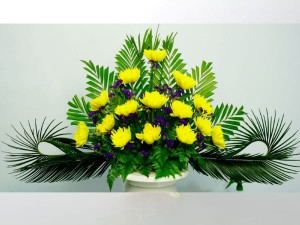 Những cách cắm hoa cúc trên đĩa đơn giản, đẹp và độc đáo - 10 cach-cam-hoa-cuc-tren-dia-1