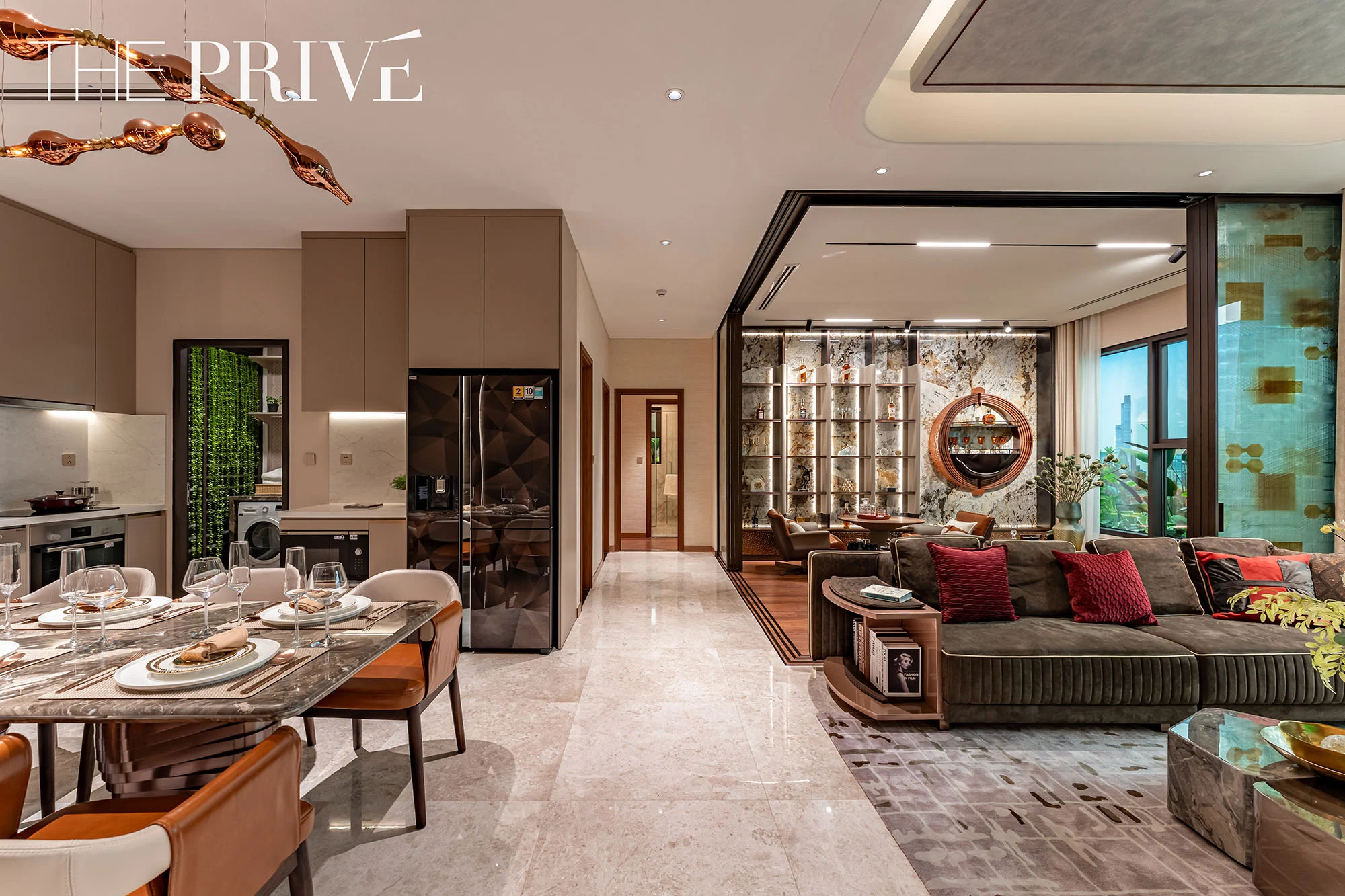 THE PRIVÉ - 77