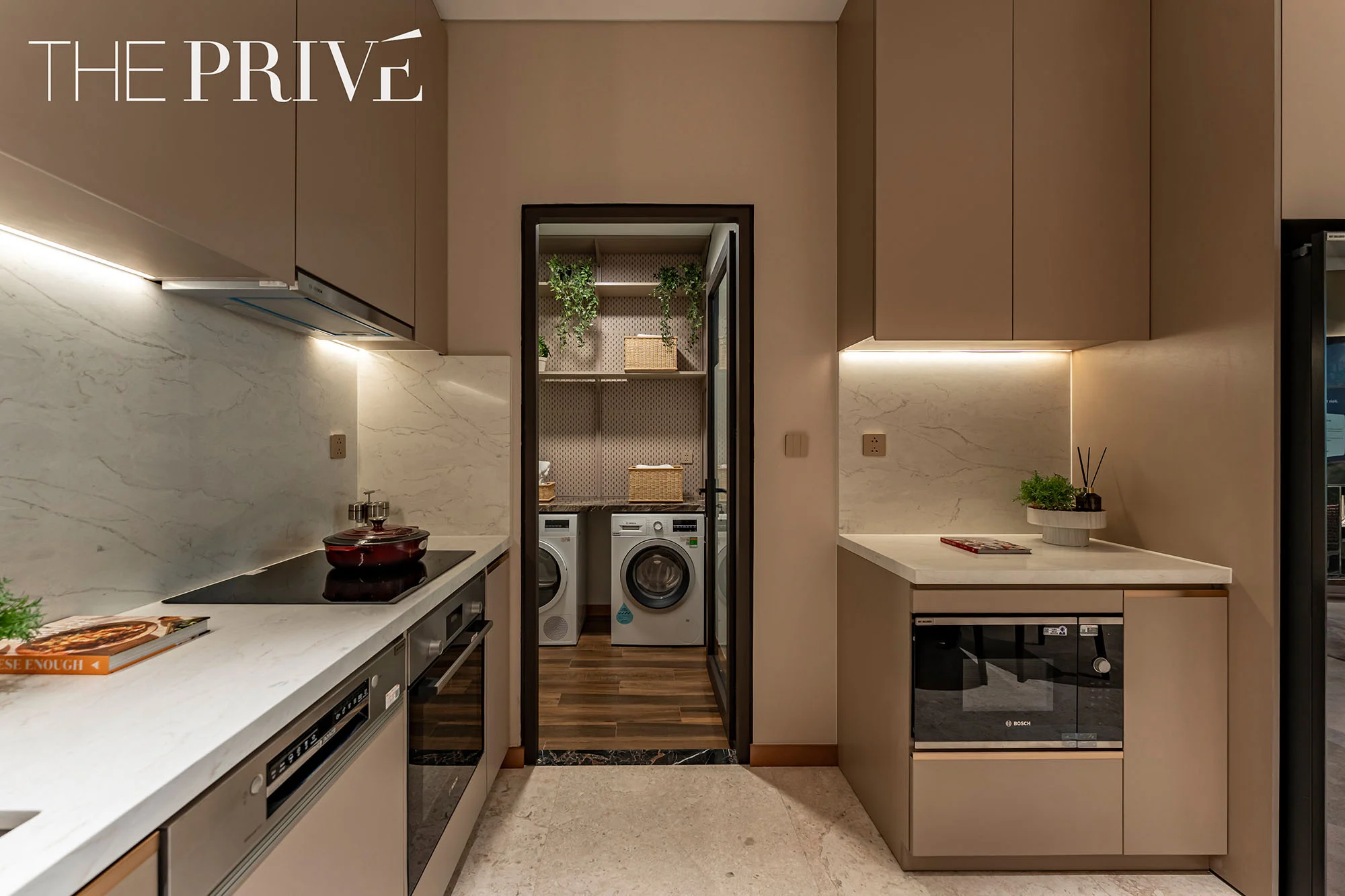 THE PRIVÉ - 78